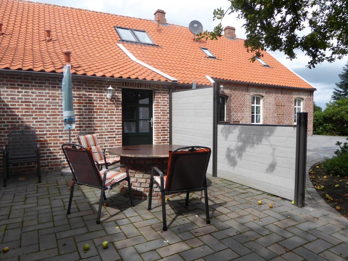 Ferienwohnung Gulf Im Gulfhof Am Kanal Grossefehn Esterno foto